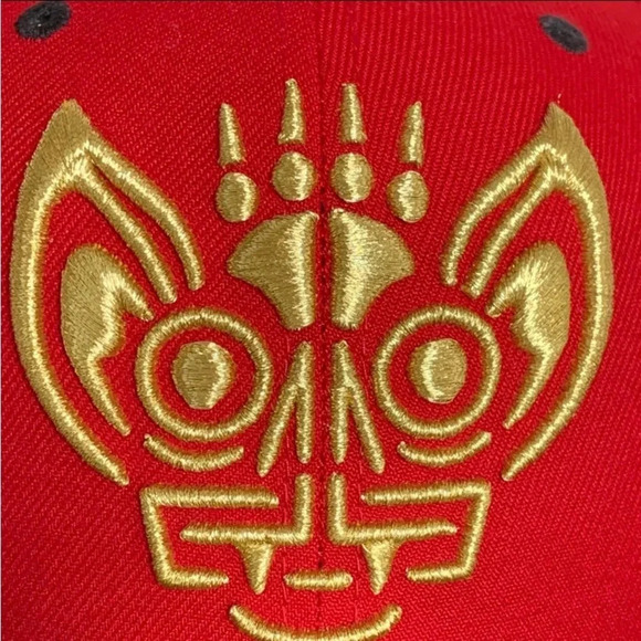 New Era LOUISVILLE BATS MURCIELAGOS COPA HAT MILB GOLD BASEBALL SIZE 7 7/8 - Picture 7 of 12